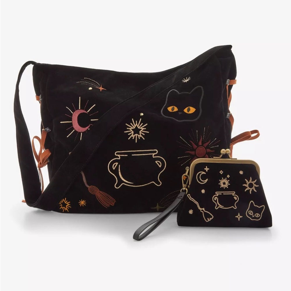 Disney Hocus Pocus Icons Velvet Embroidered Crossbody Bag and Wristlet NWT - Picture 2 of 10